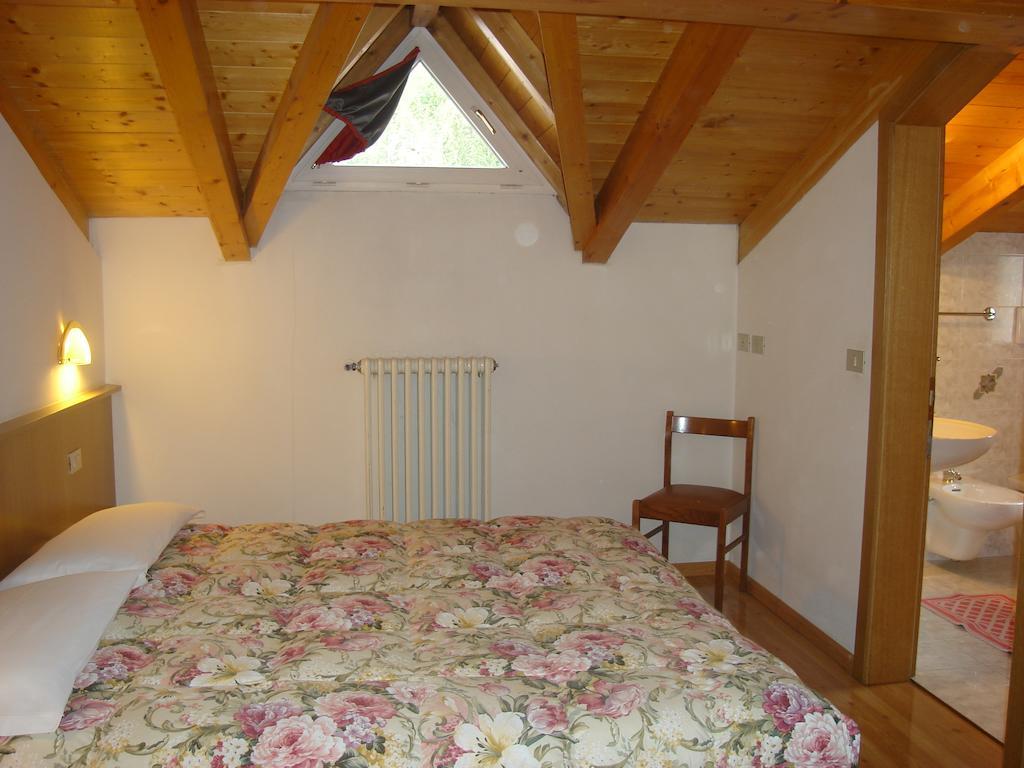 Appartamenti Villa Maria كنازاي الغرفة الصورة